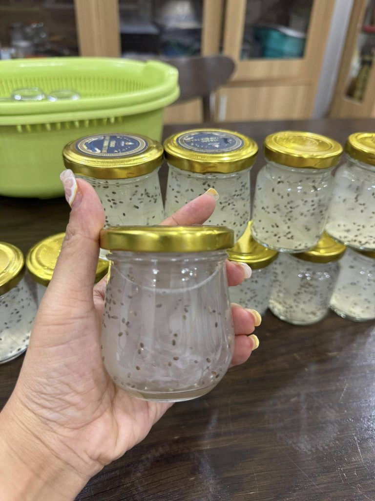 Yến chưng loãng cho người bệnh phục hồi dễ tiêu