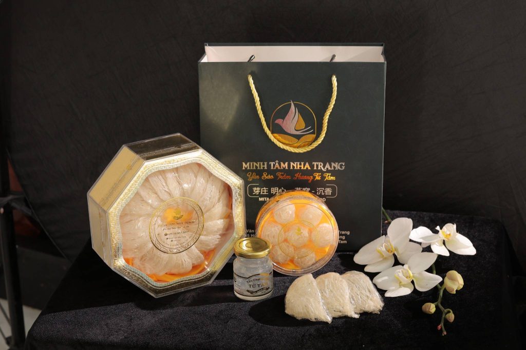 Tổ yến sào Khánh Hòa nguyên chất cho người lớn tuổi