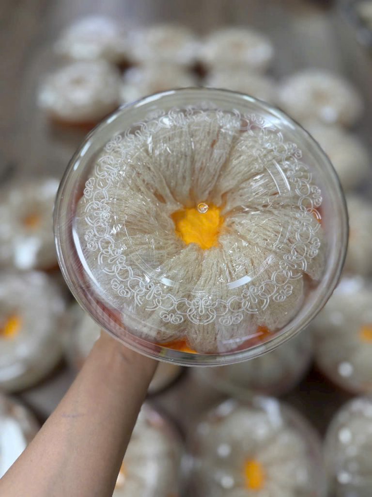 Bảo quản tổ yến khô đúng cách trong hộp kín