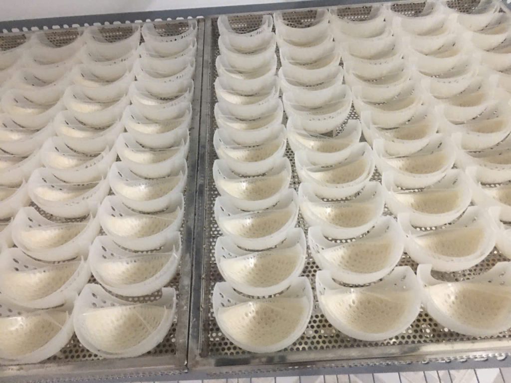 Xưởng sơ chế tổ yến thủ công không hóa chất